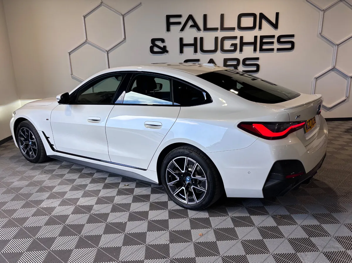 BMW I4 EDRIVE40 M SPORT 335BHP // 84 KwH BATTERY - Image 3