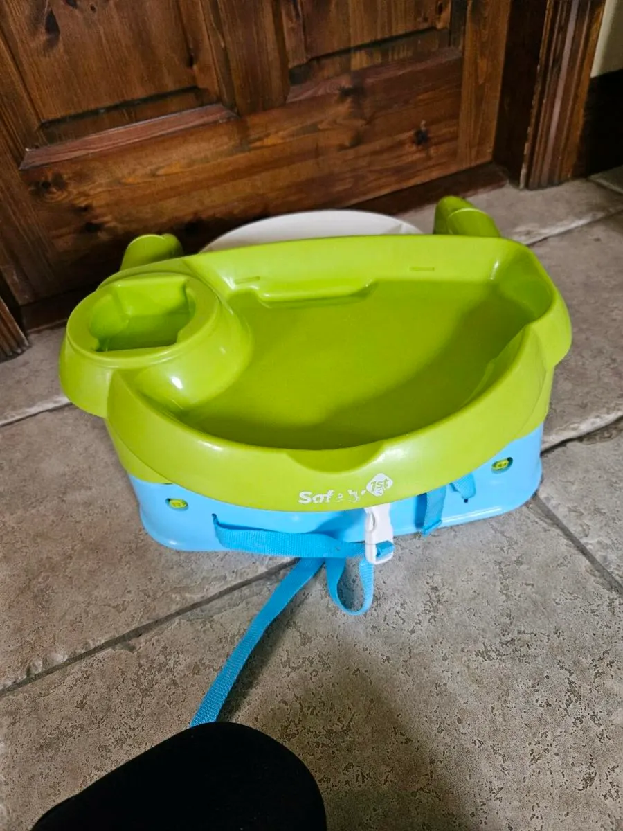 Travel high chair - Image 2