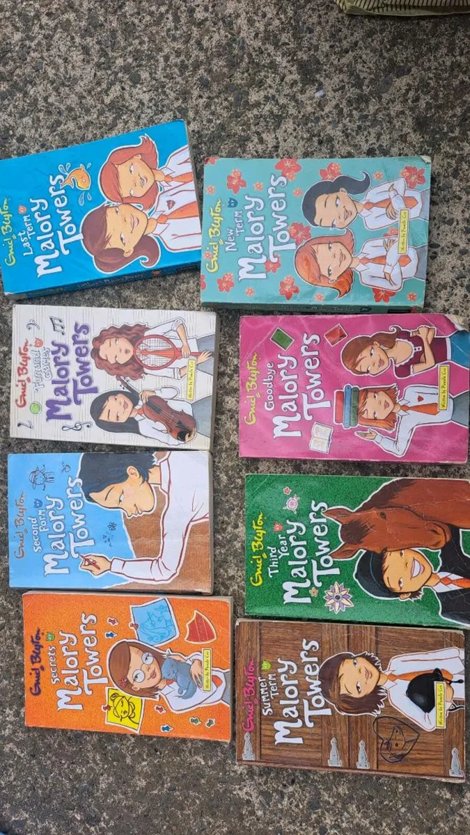 Enid Blyton books Malory Towers
