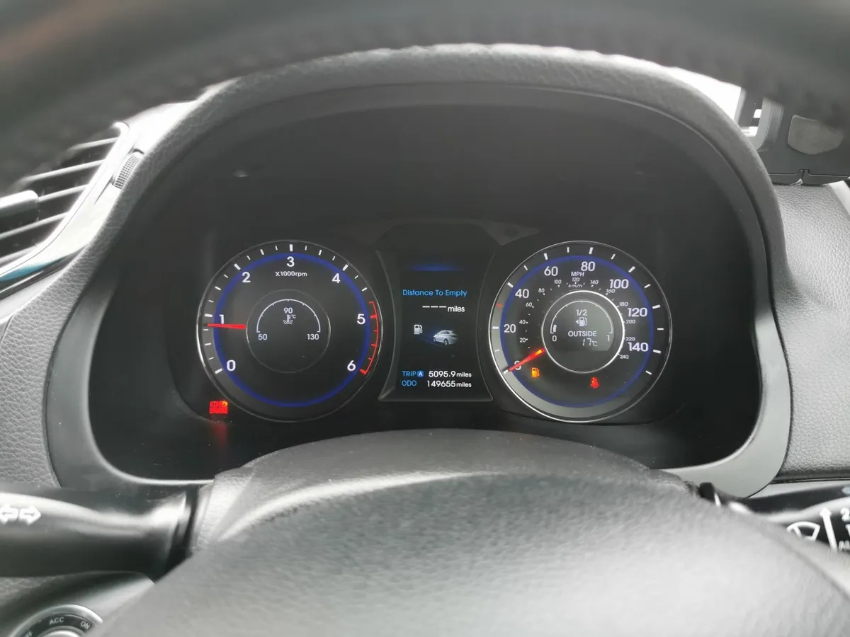 Hyundai i40 2011 - Image 3