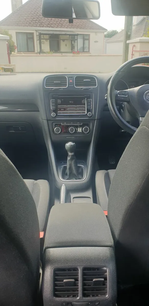 Volkswagen Golf 2012 - Image 3
