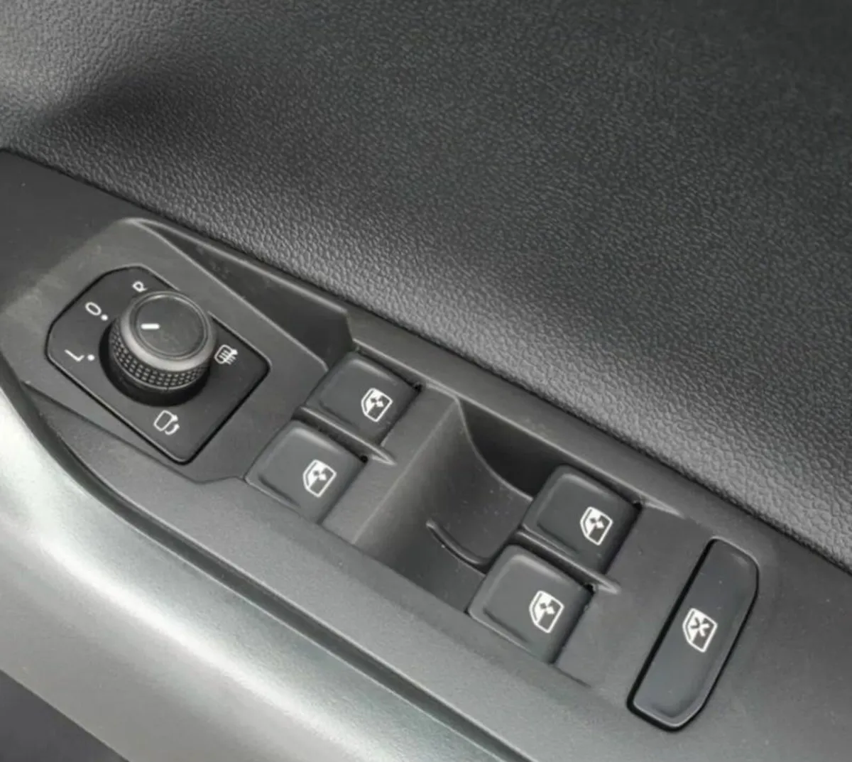 Volkswagen Polo 2018 - Image 4