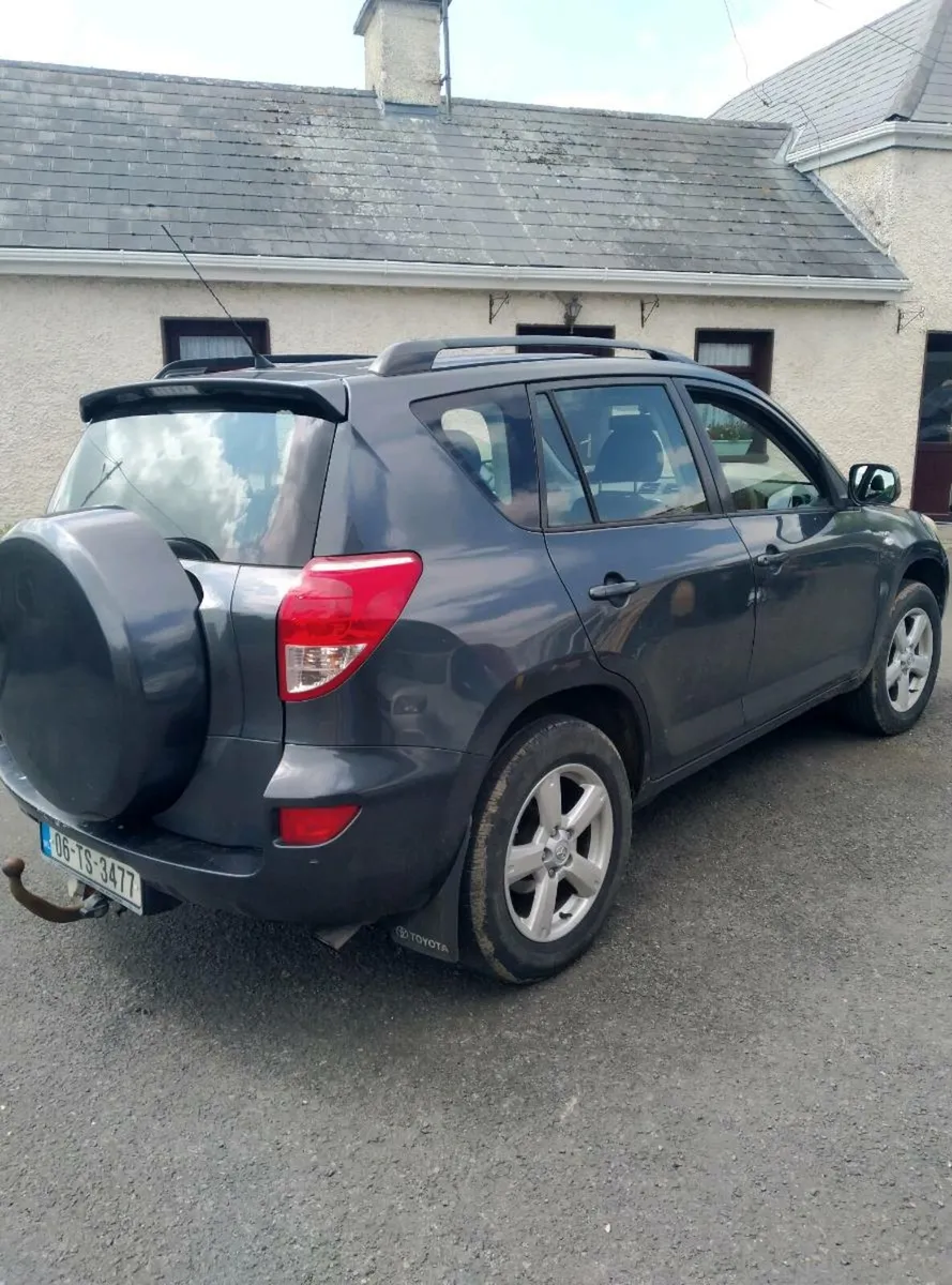 Toyota Rav4 - Image 4