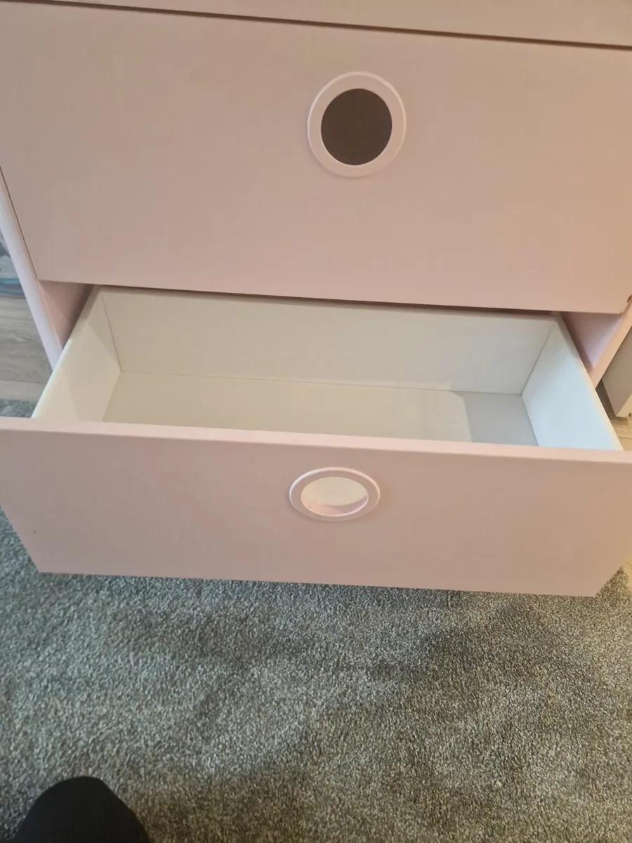 Chest of drawers - Image 4