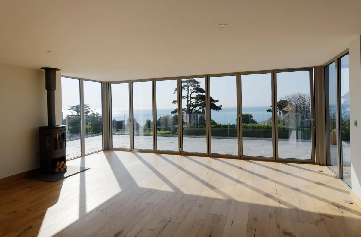 Bifold patio doors - Image 2