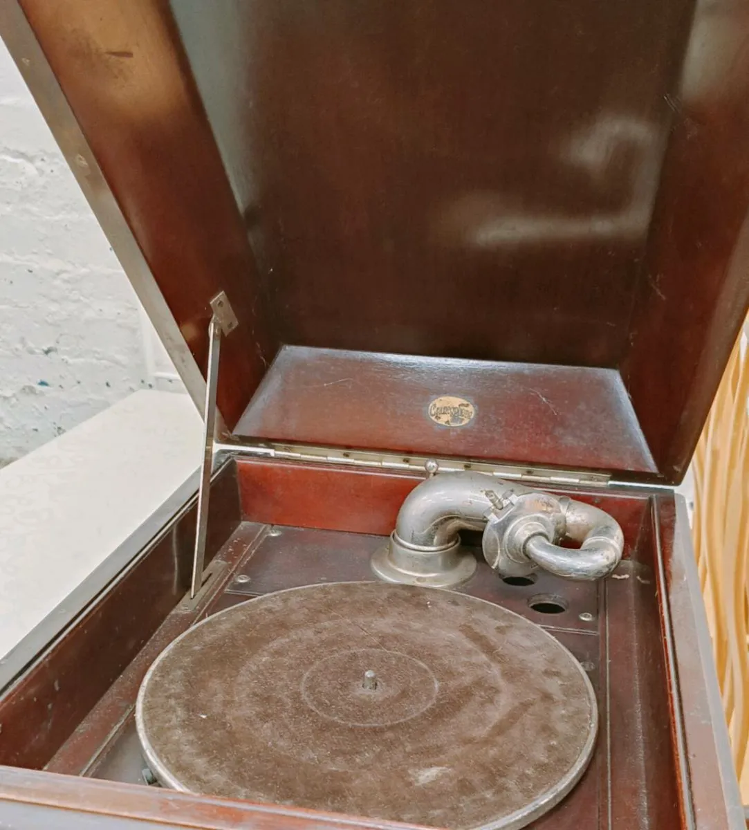 1930s gramophone. - Image 3