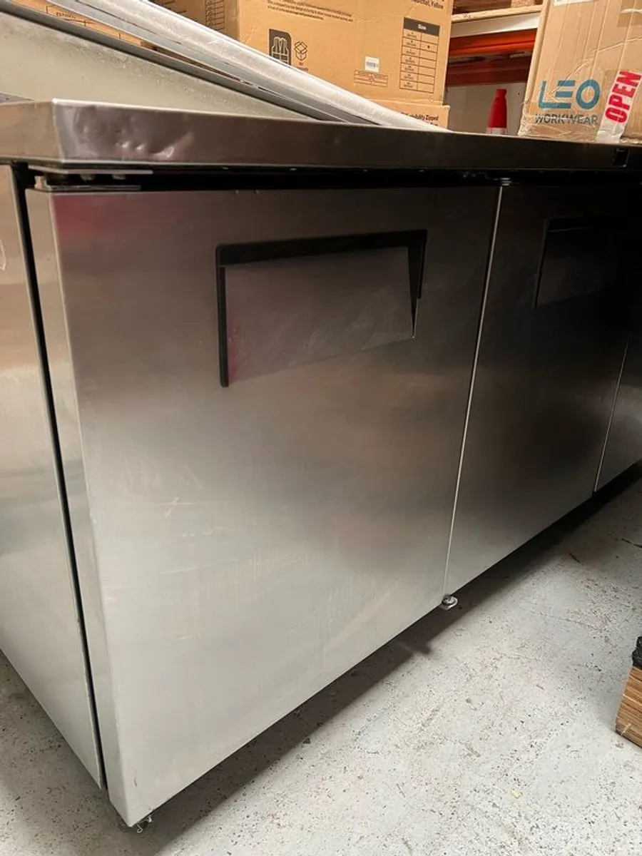 fridge - Image 2