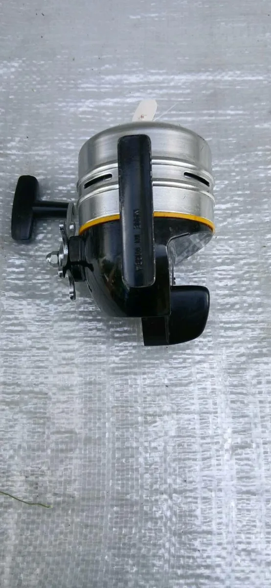 Ted Williams baitcaster - Image 4