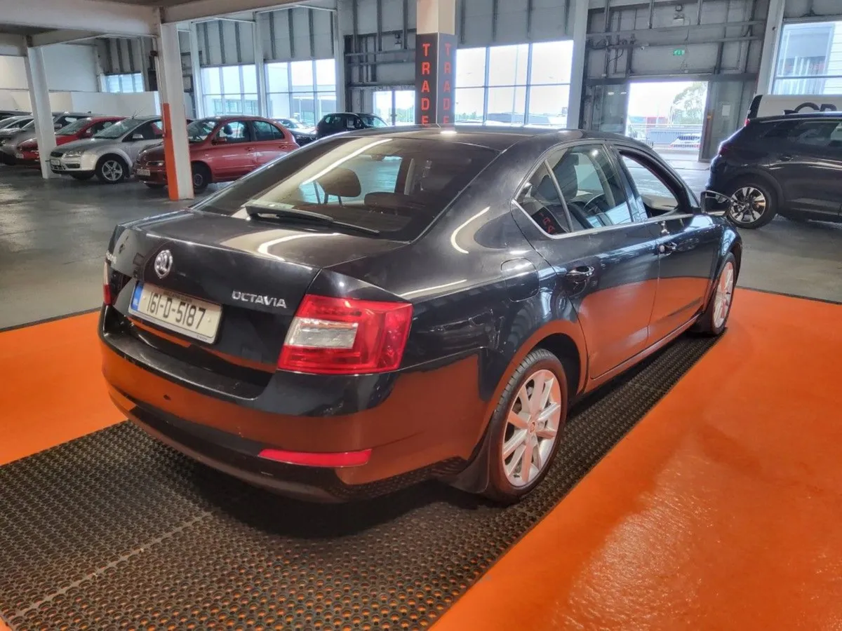 Skoda Octavia Style 1.6tdi 110HP - Image 3
