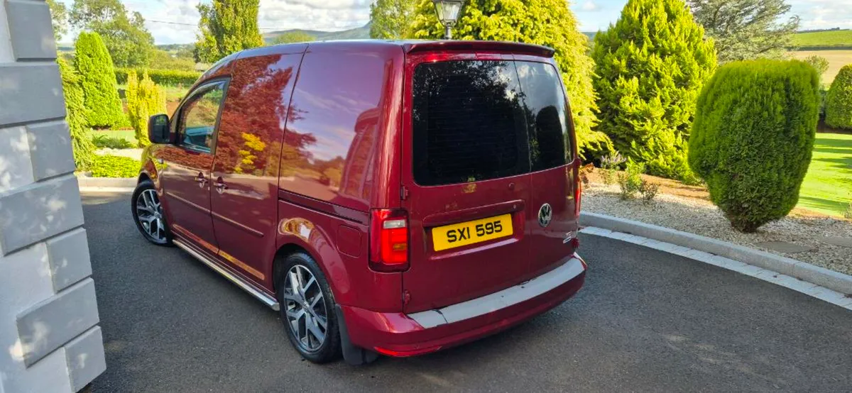 2016 Volkswagen Caddy 2.0TDI BlueMotion Tech 150PS - Image 2