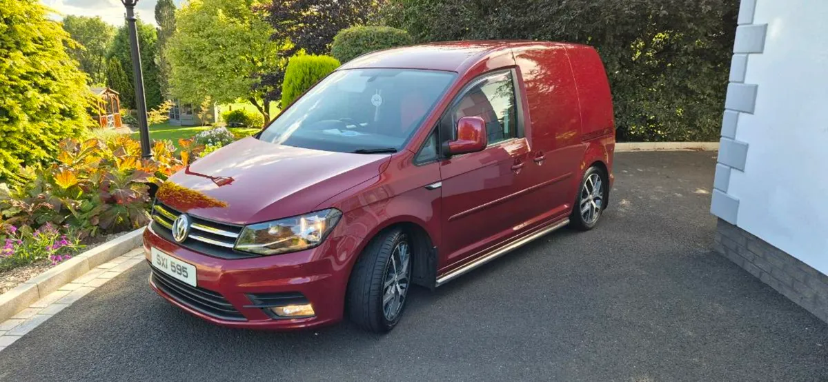 2016 Volkswagen Caddy 2.0TDI BlueMotion Tech 150PS - Image 4