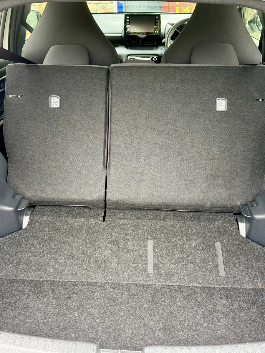 Toyota Yaris 2020. 1.5 Petrol Hybrid G - Image 3