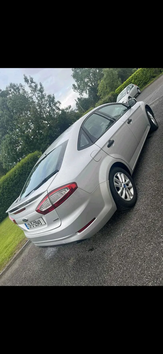 Ford mondeo 2013 - Image 1