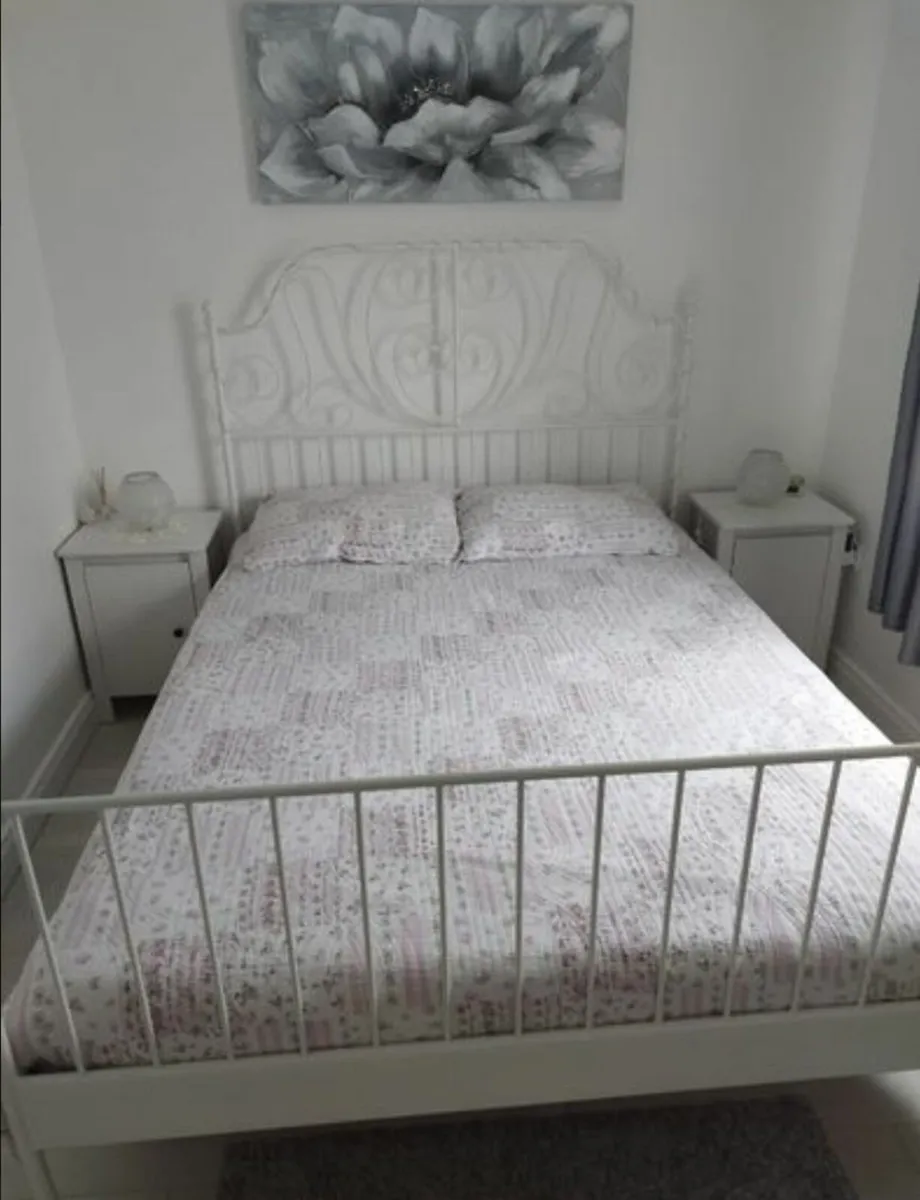Double bed and matress - Image 1
