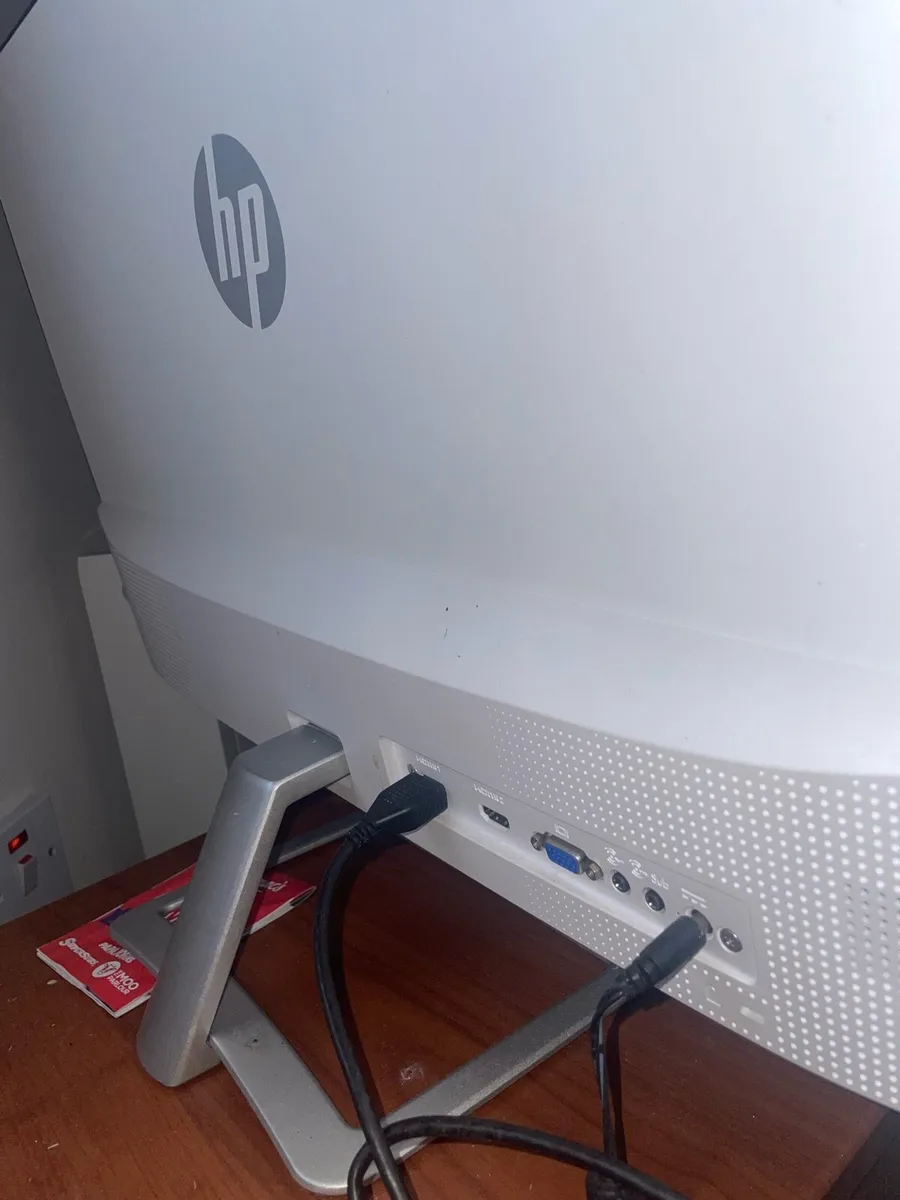 HP 27-Inch Full HD Monitor - Image 3