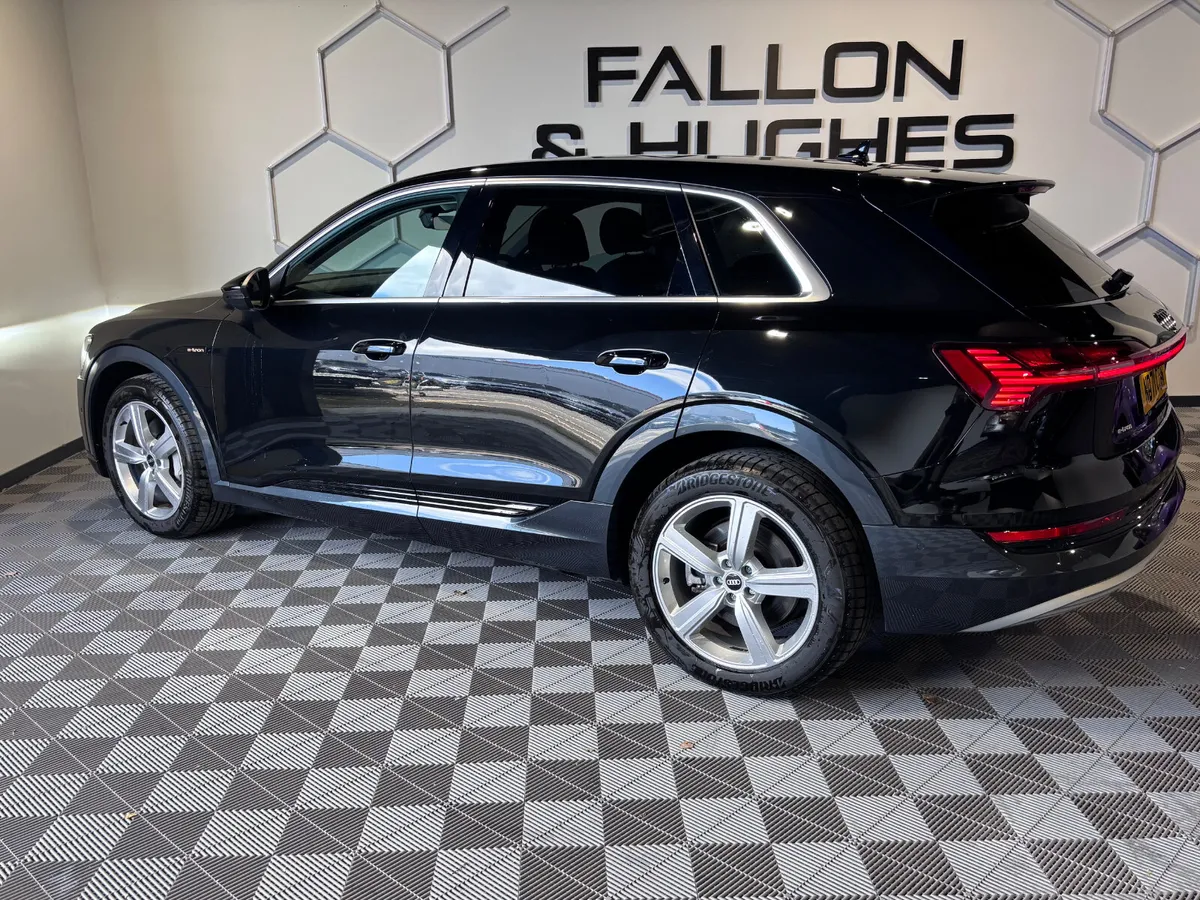 2021 AUDI E-TRON TECHNIK 50 QUATTRO - Image 3