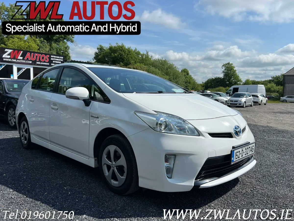 152 Toyota Prius Hybrid - Image 2
