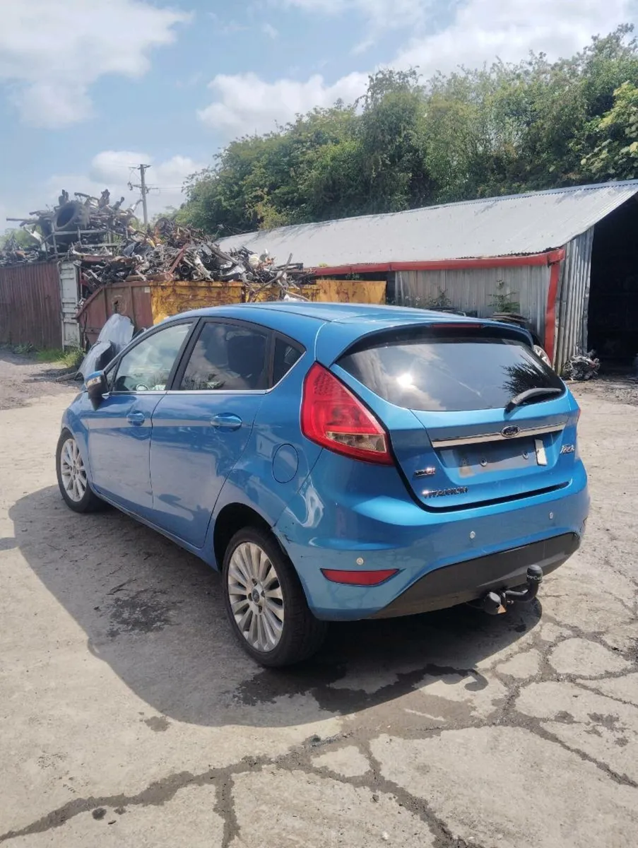Breaking ford fiesta 2011 1.4 diesel - Image 2