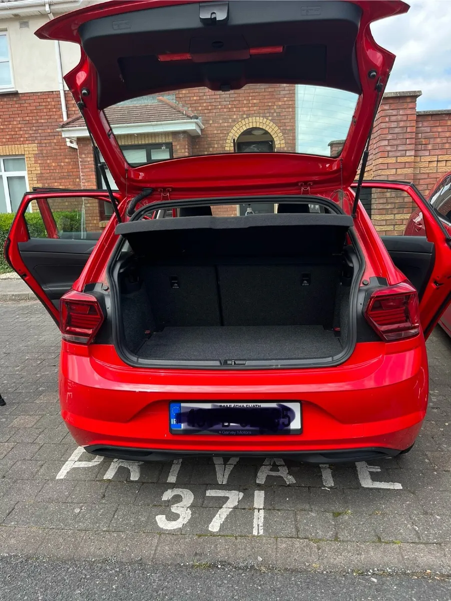 Volkswagen Polo 2019 - Image 3