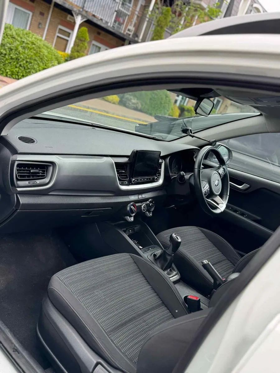 Kia stonic - Image 3
