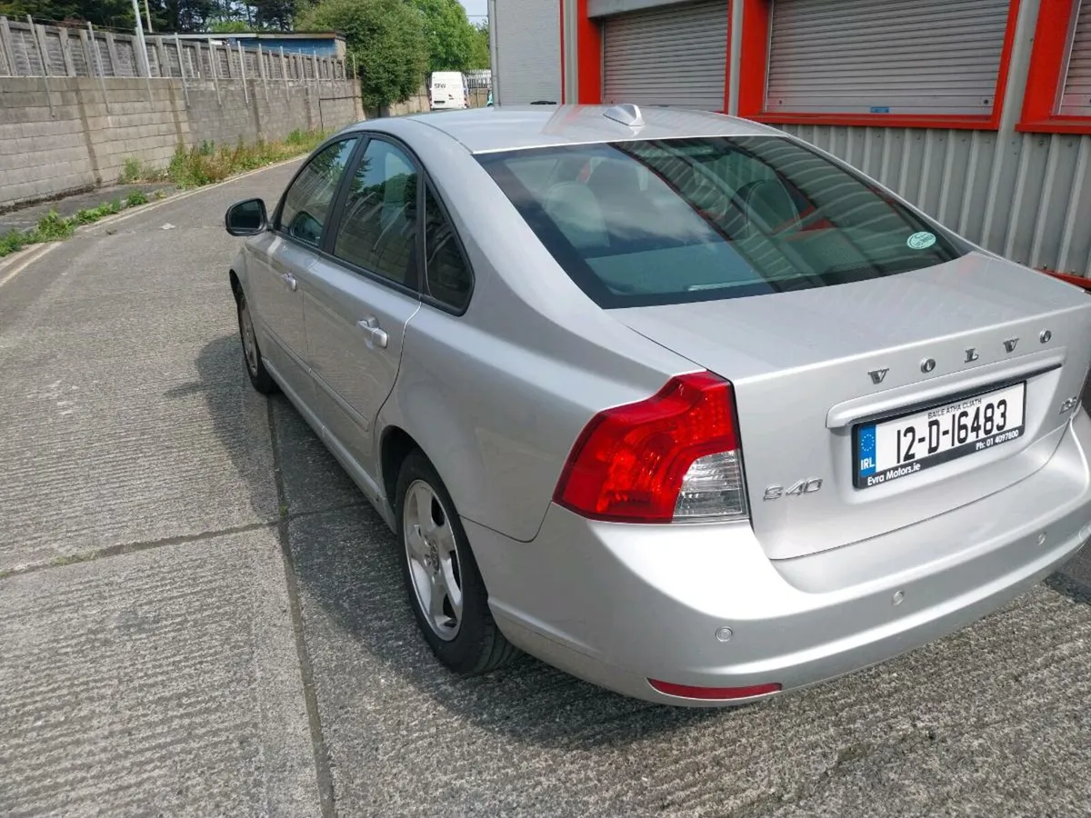 Volvo S40,  NEW NCT 06/26, low km 128 - Image 4