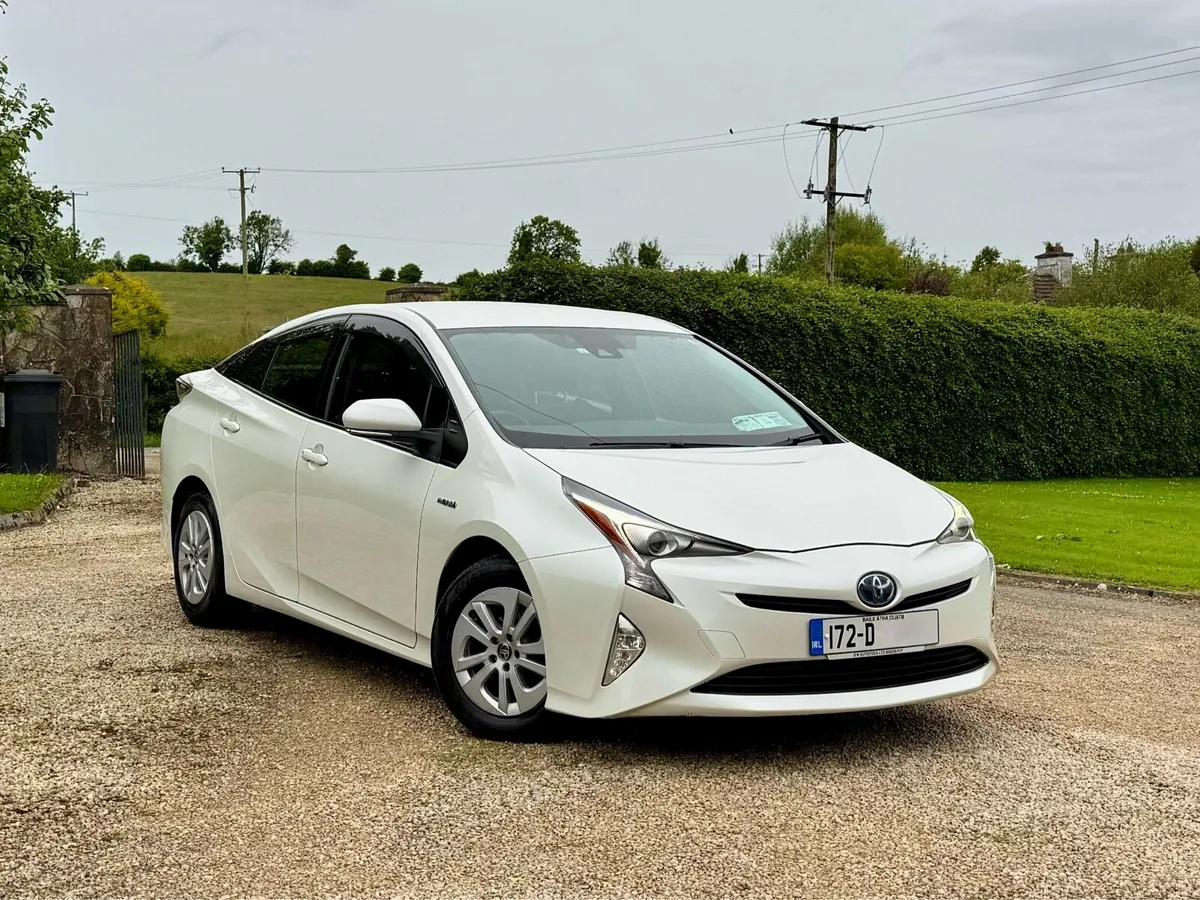✅€13995✅ 172 Toyota Prius Hybrid Trade In Welcome - Image 3