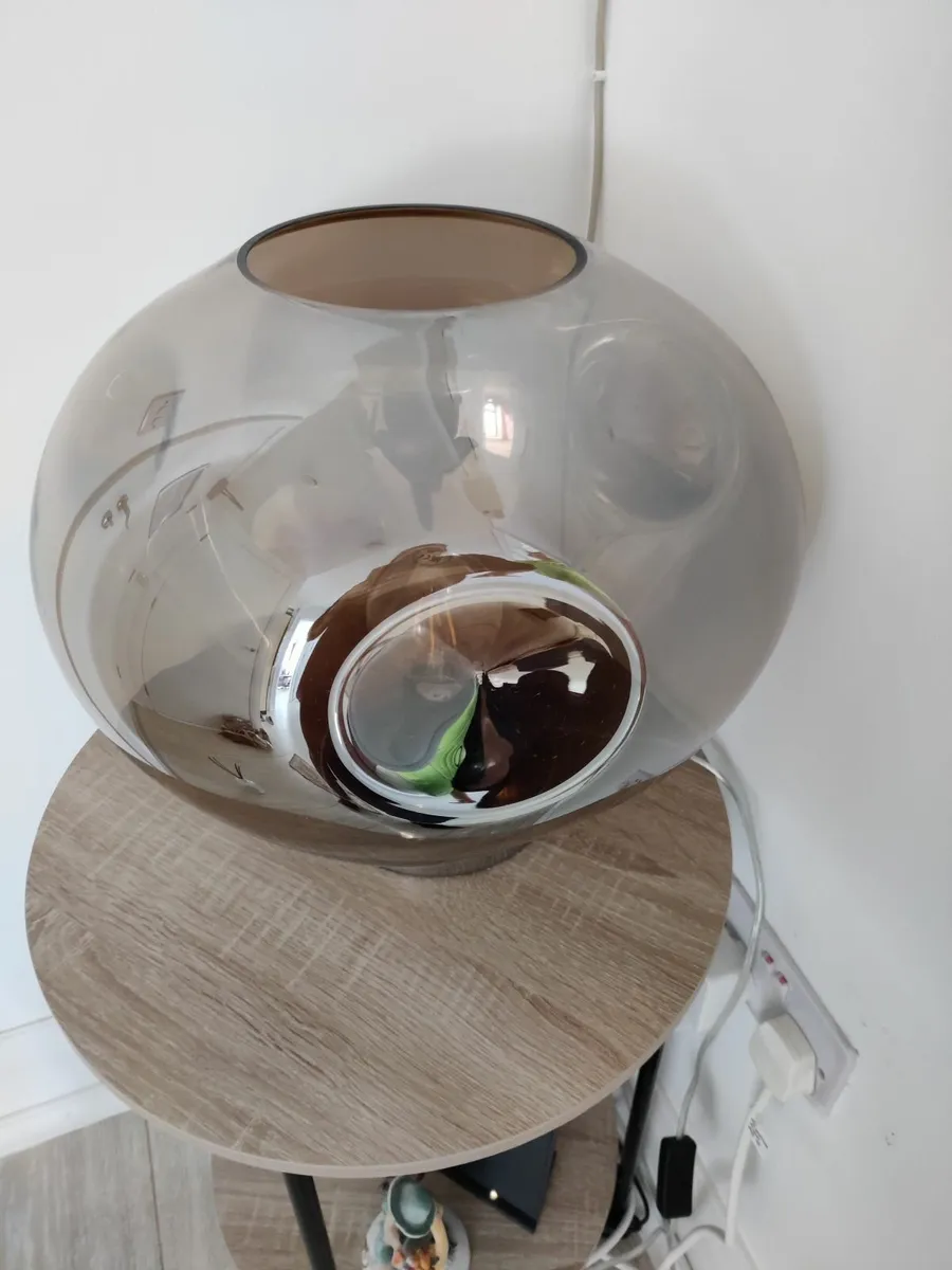 table lamp with light bulb for hallway - Image 2