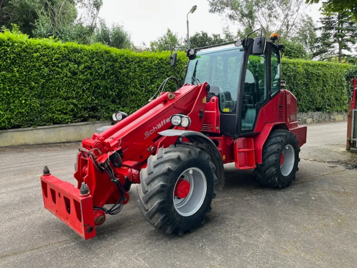 2017 Schaffer 8610T Pivot telehandler - Image 1