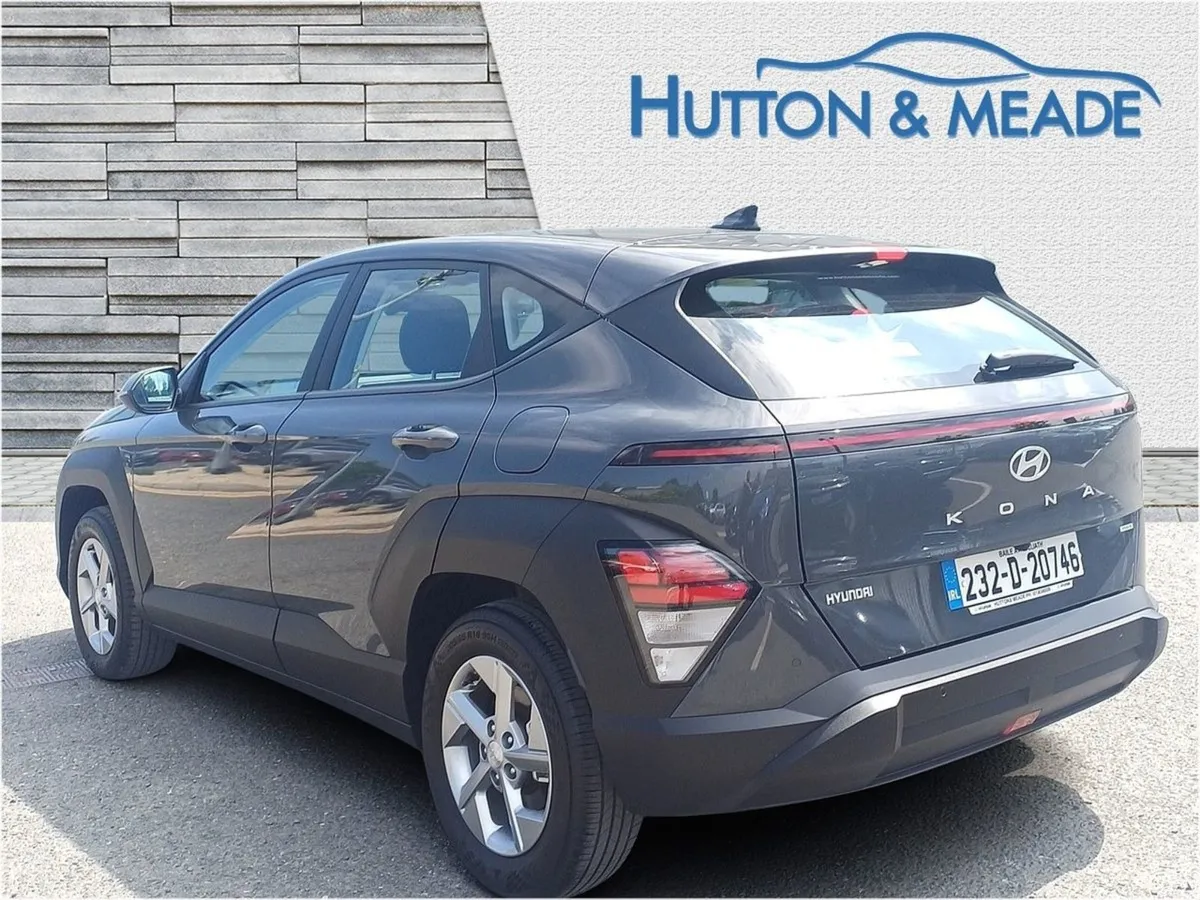 Hyundai Kona Signature HEV 1.6 Petrol 5dr - Image 3