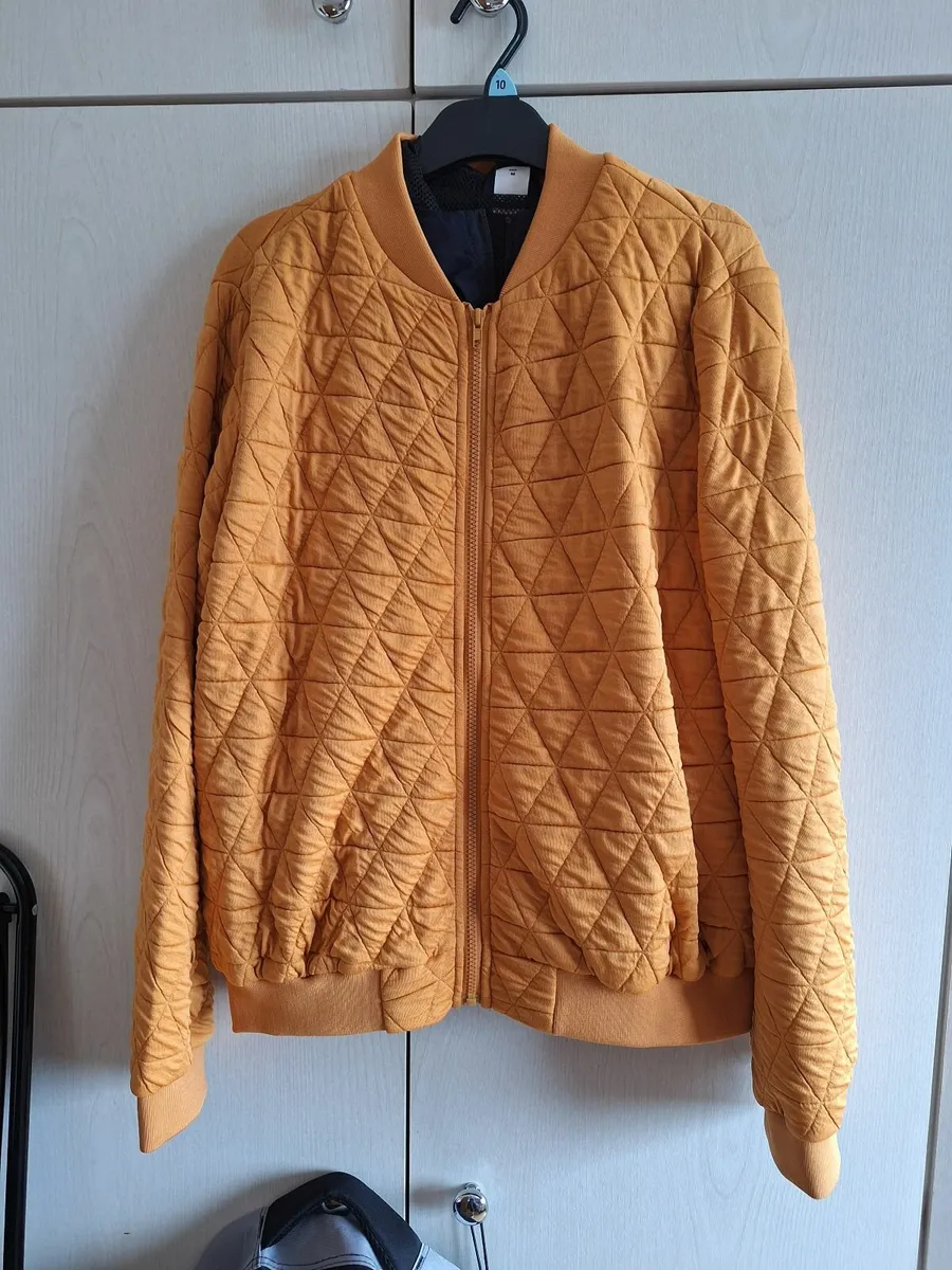 NEW jacket size small