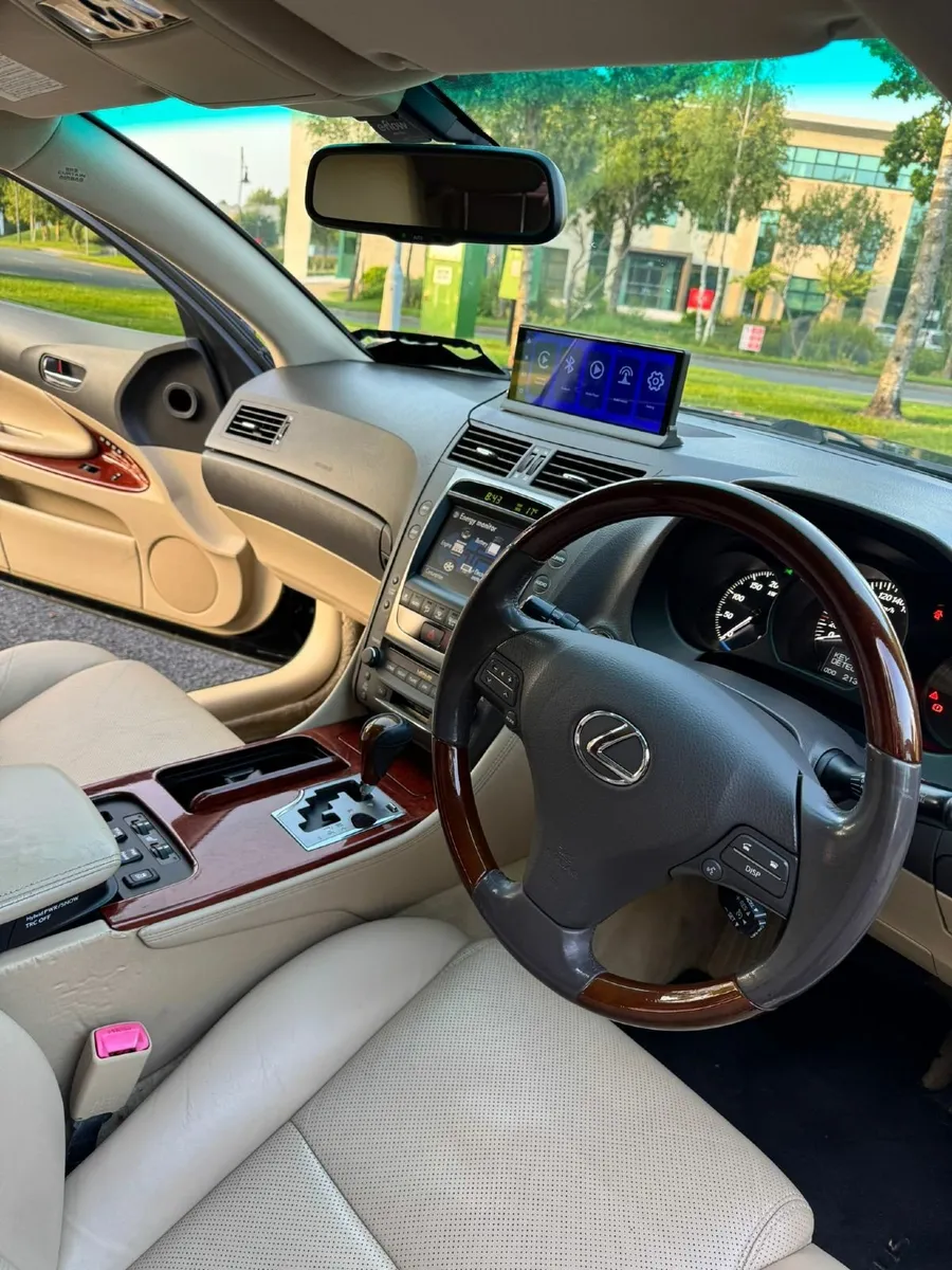 Lexus GS450h 3.5 V6 Hybrid - Image 4