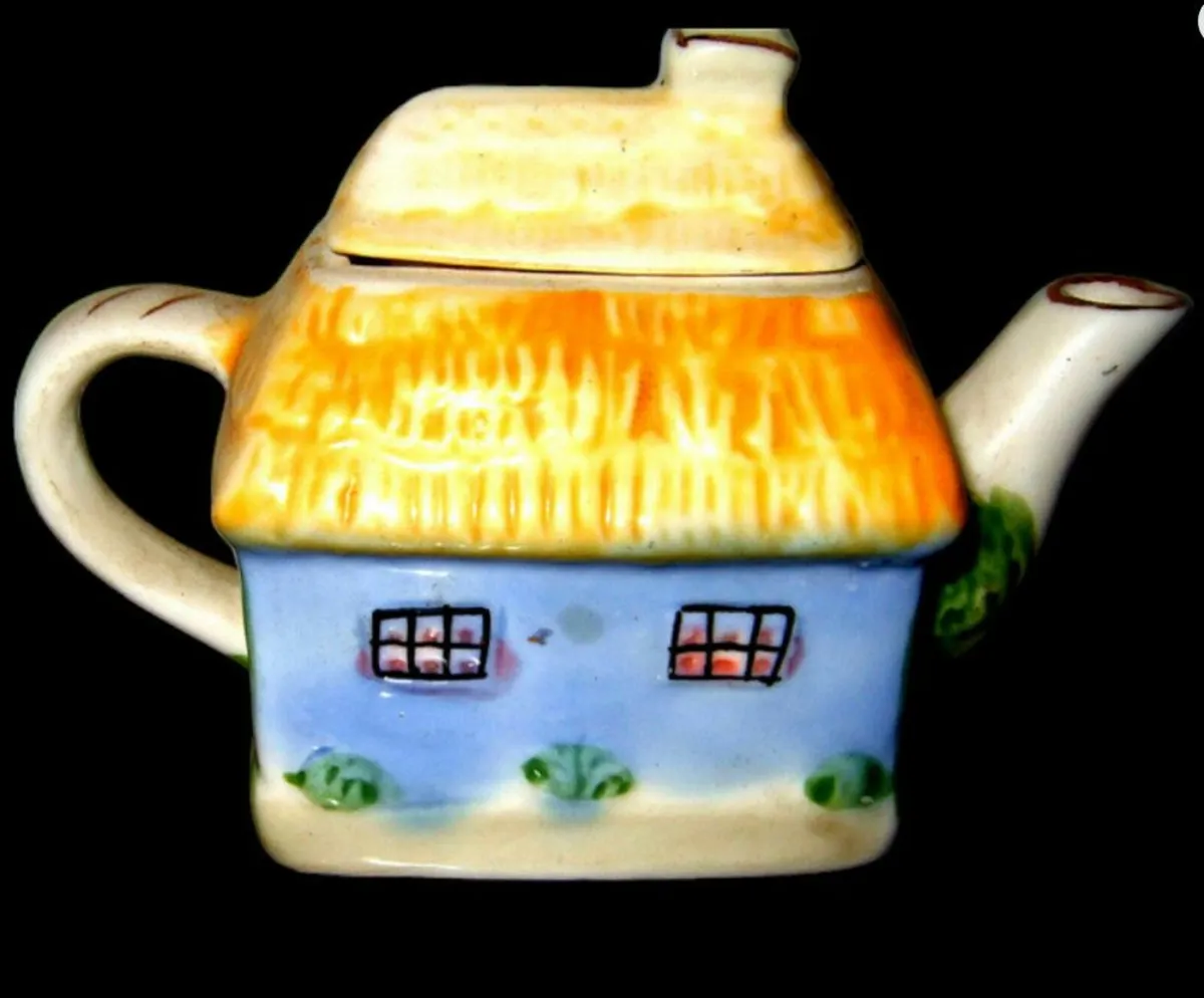 6 X Assorted Vintage Tea Pots - Image 2