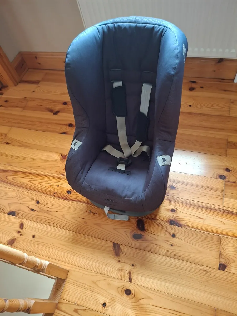 Baby items - Image 1