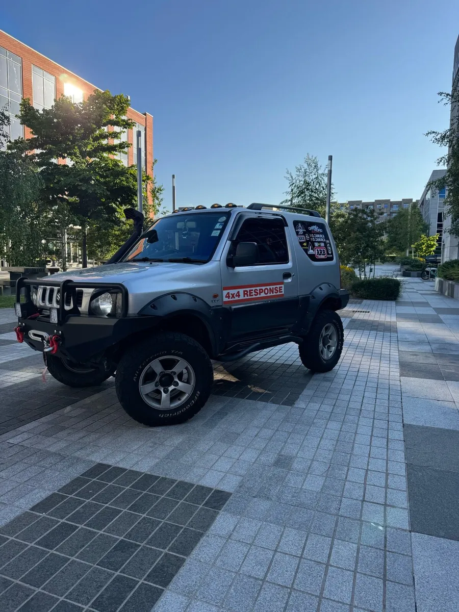 Suzuki Jimny *Read Ad* - Image 1
