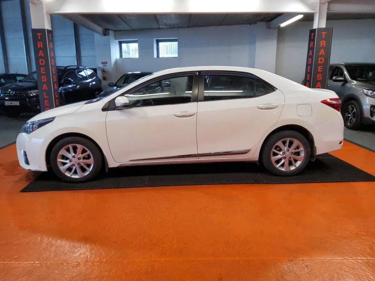 Toyota Corolla D-4d 90 (1.4) Luna - Image 3