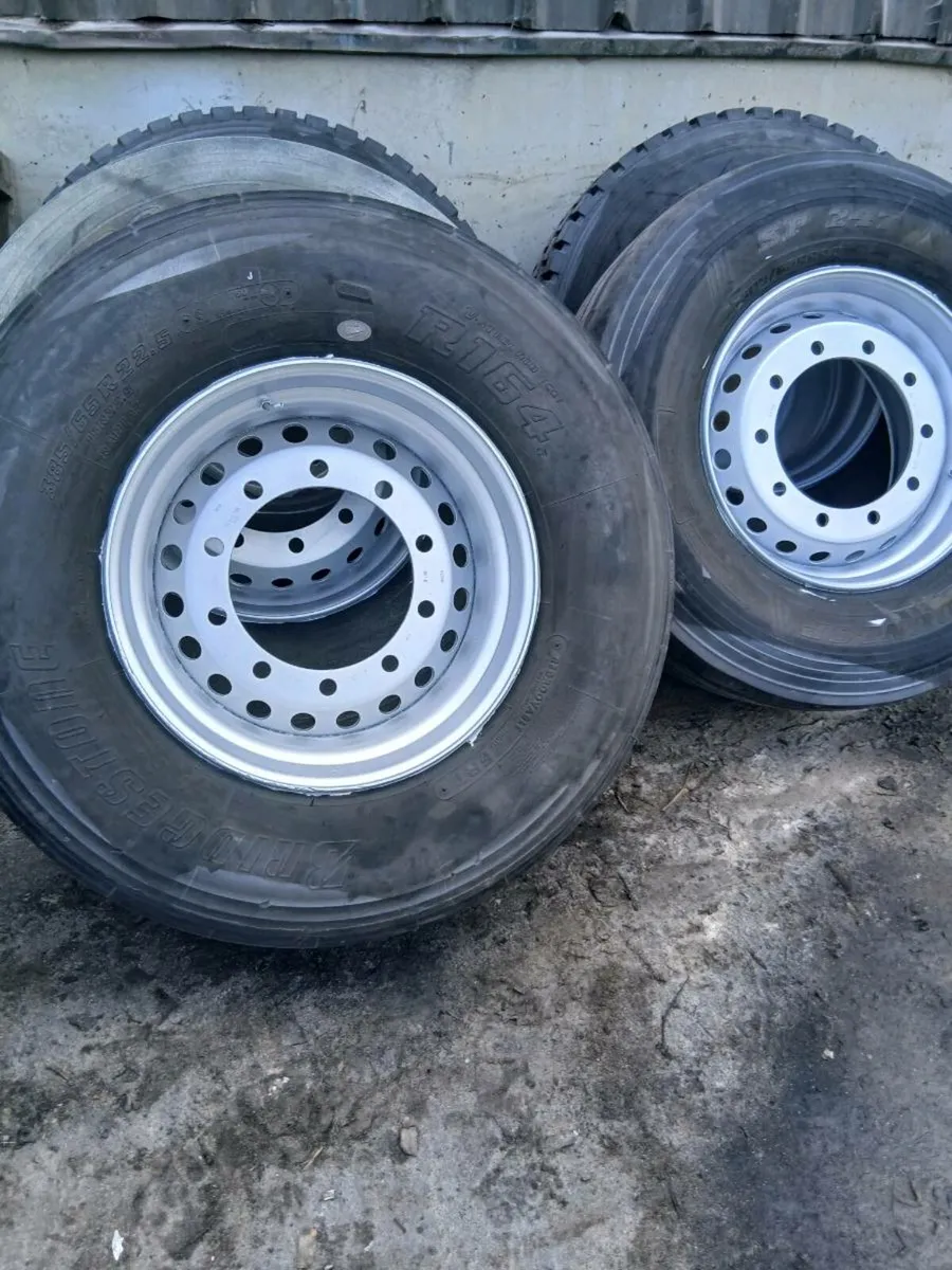 Truck tyres - Image 2