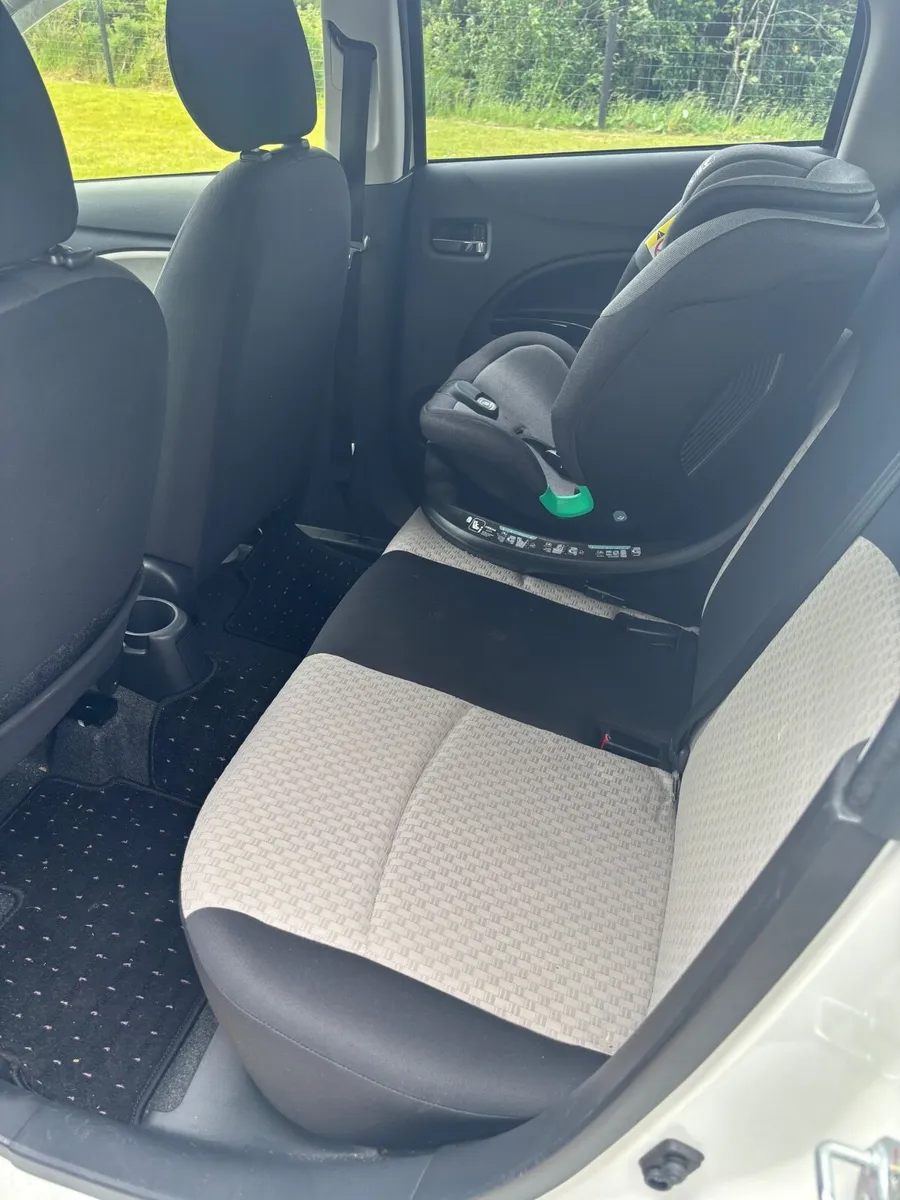Mitsubishi Mirage 2017 Automatic - Image 3