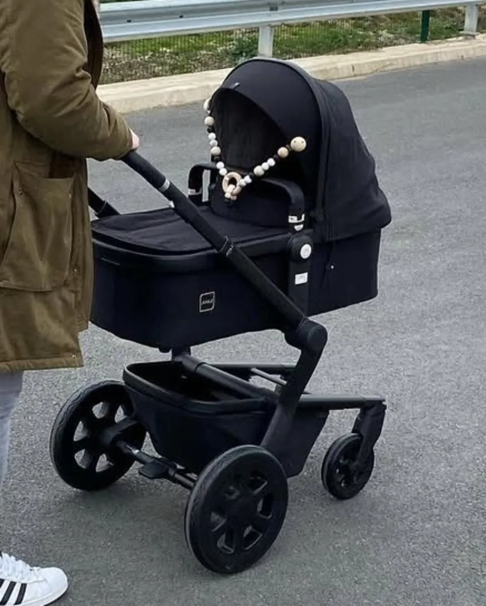 Joolz Day pram customised - Image 1