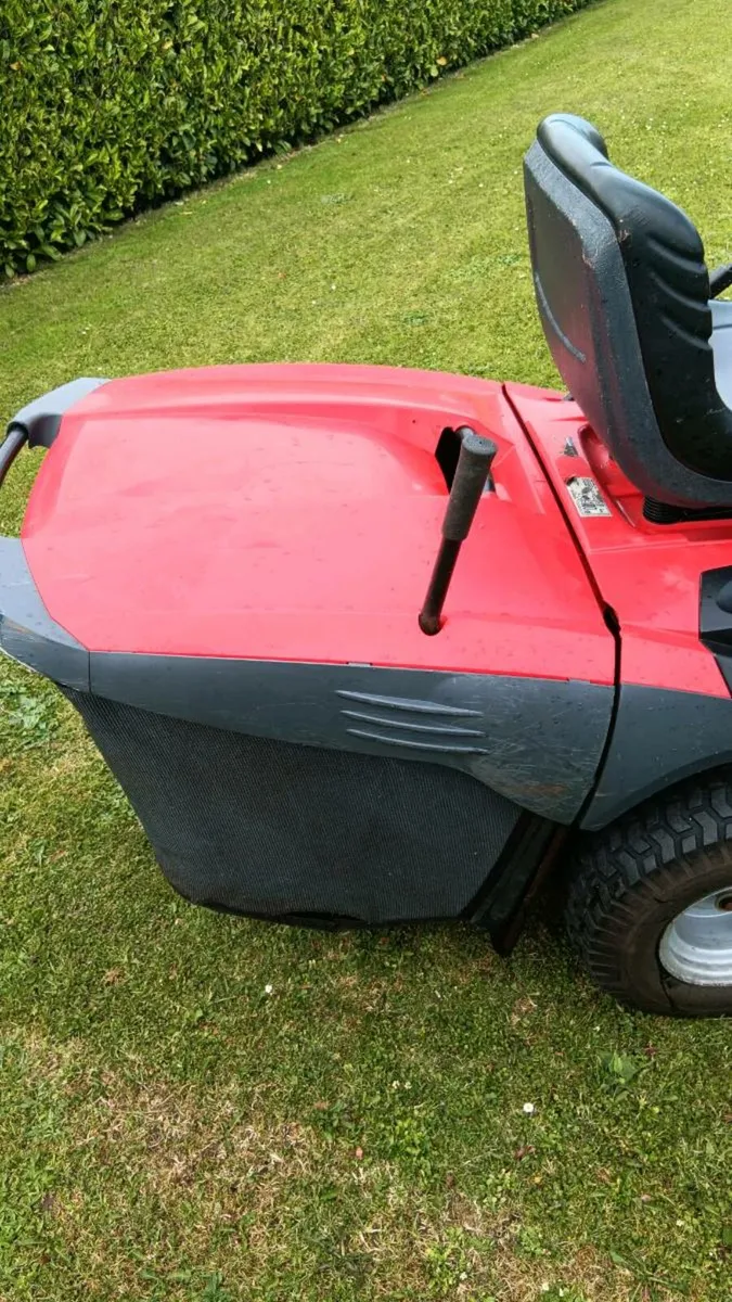 Castlegarden XT190 HD *** New deck *** - Image 4