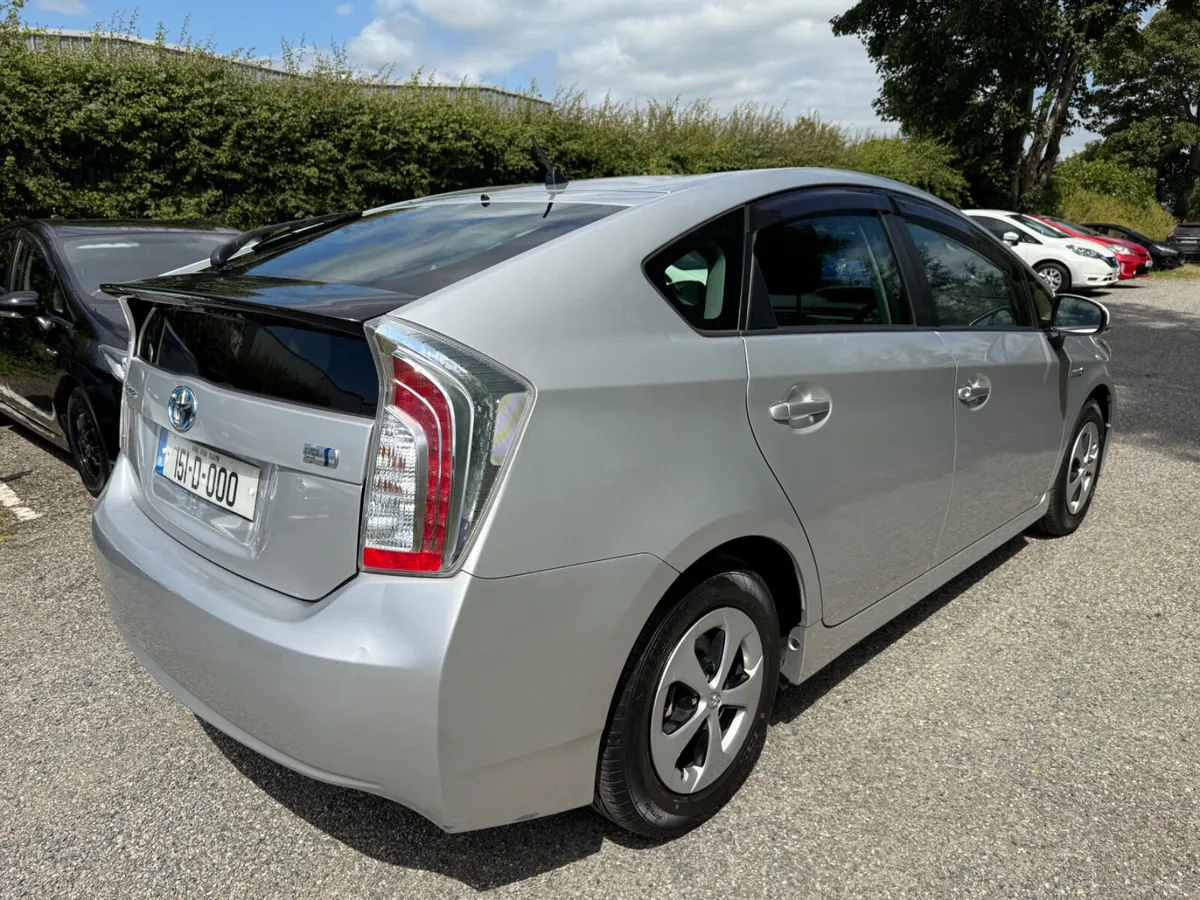 Toyota Prius - Image 3