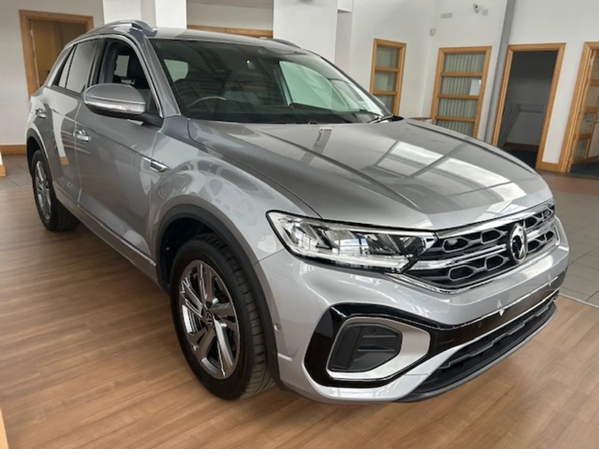 Volkswagen T-Roc T-roc R-line 2.0tdi 150 DSG Auto - Image 1