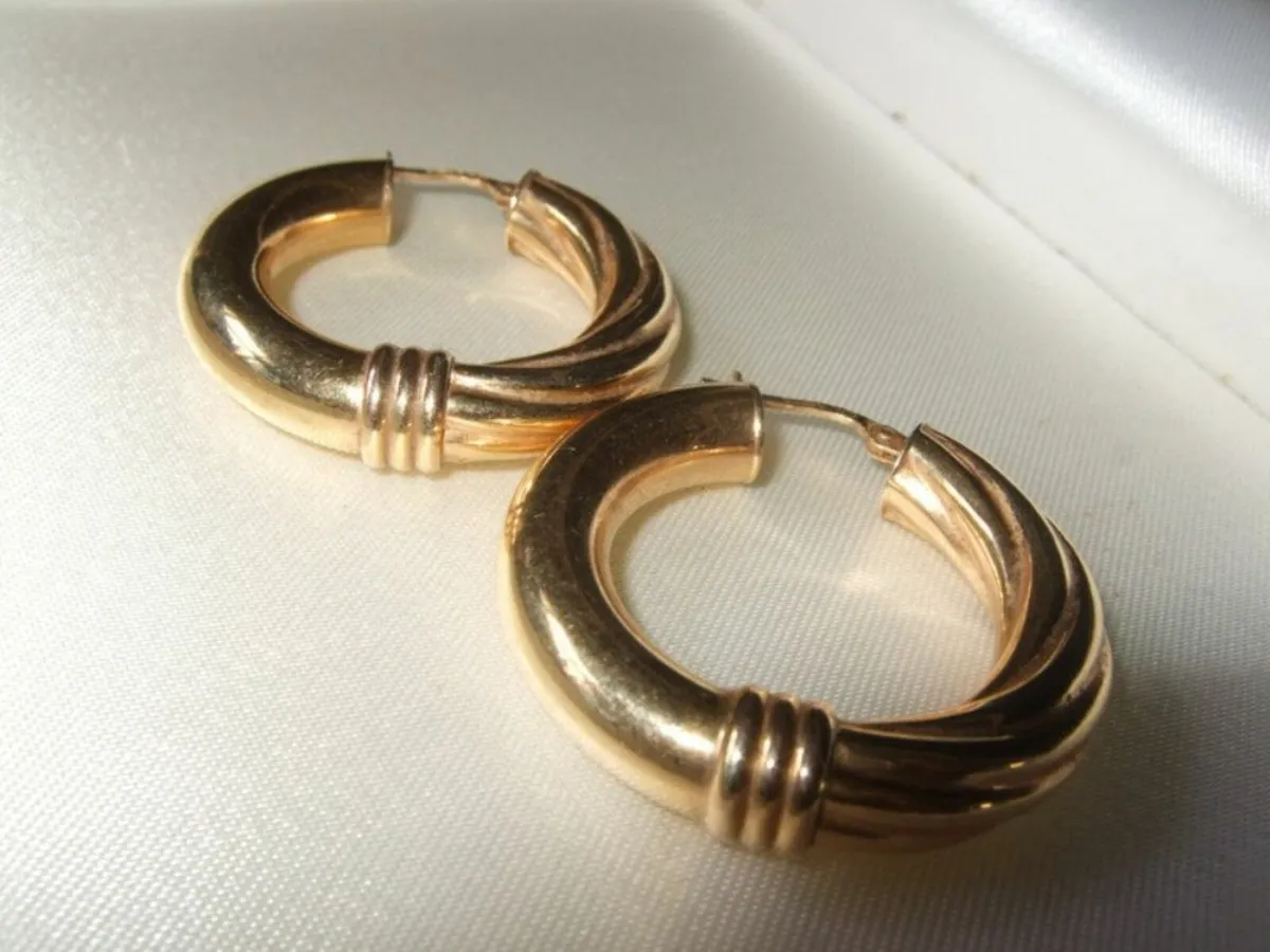 Vintage 9ct Gold Hallmarked Hoops - Image 2