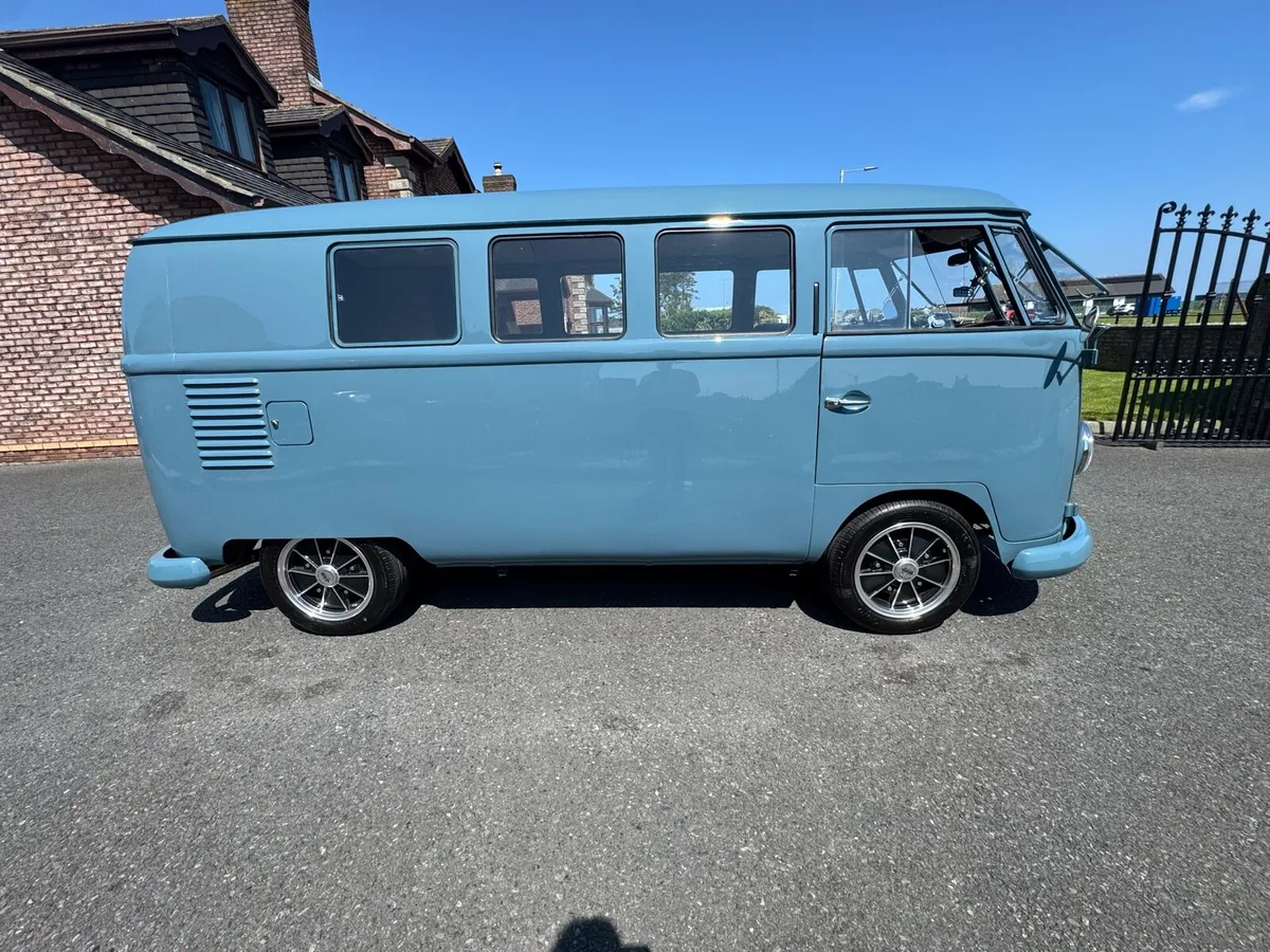 1958 VOLKSWAGEN SPLITSCREEN CAMPER - Image 4