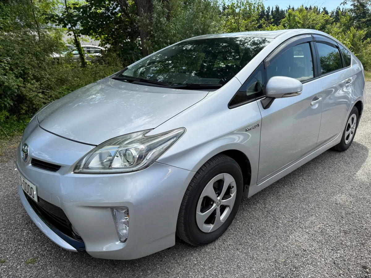 Toyota Prius - Image 2