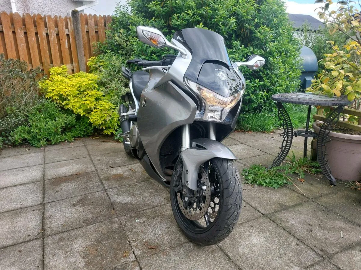 Honda vfr1200 - Image 3