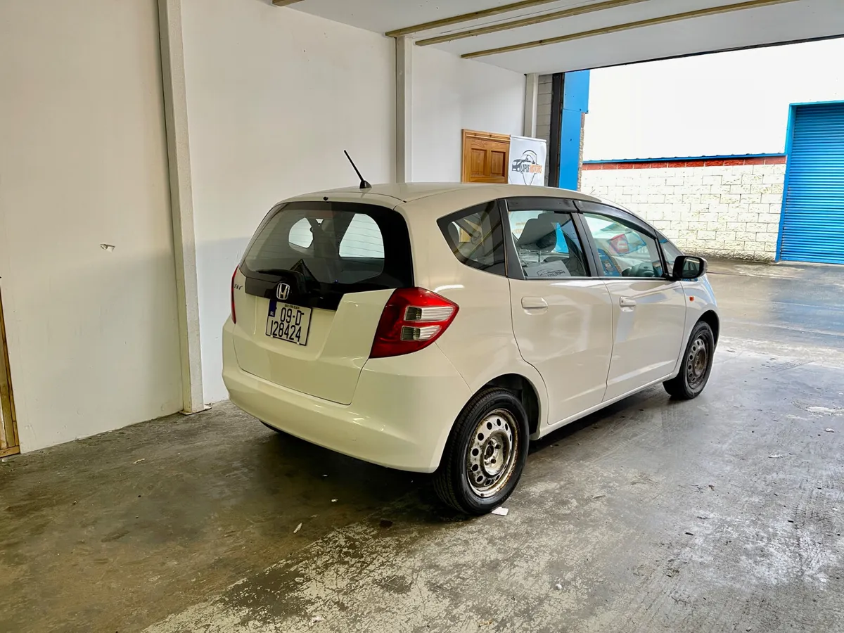 Honda Fit 2009 Automatic new NCT  05/26 - Image 4