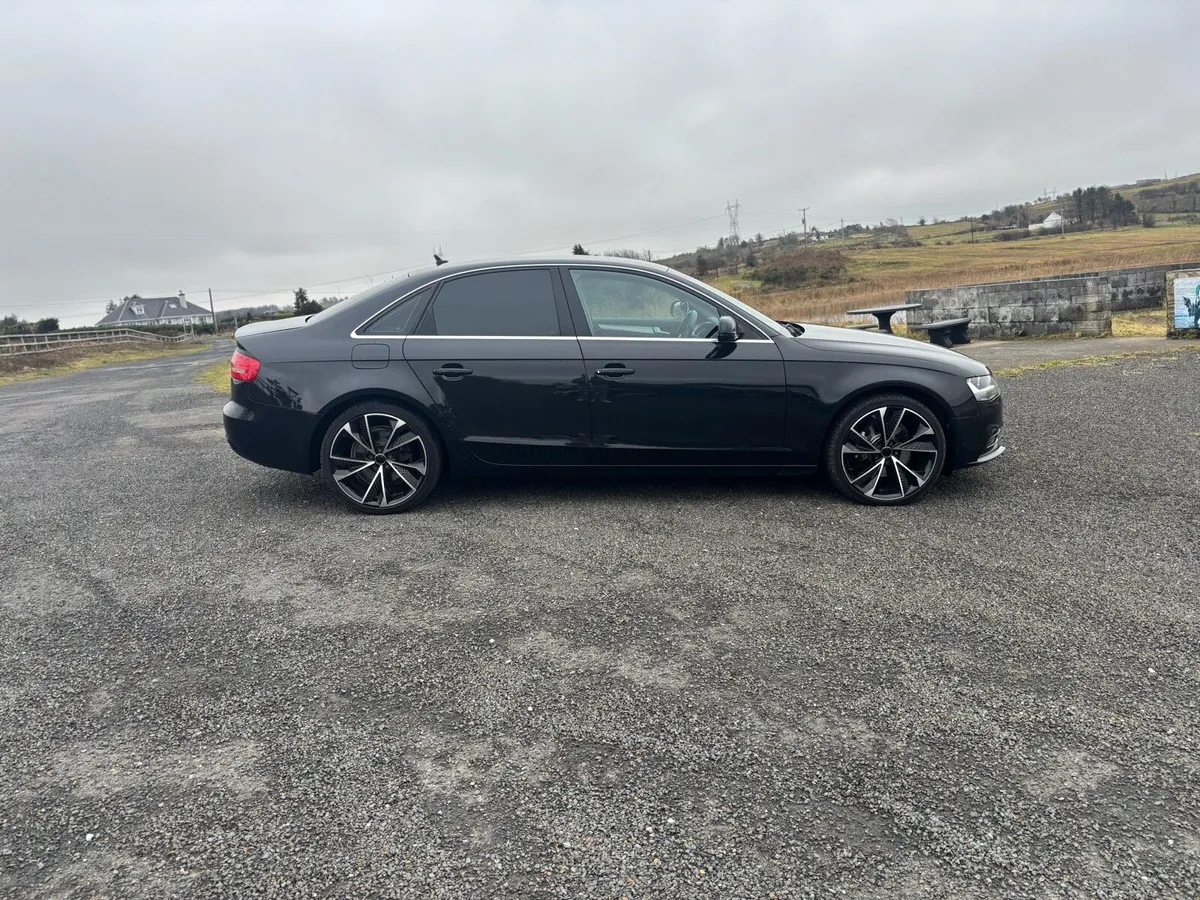 Audi A4 - Image 1