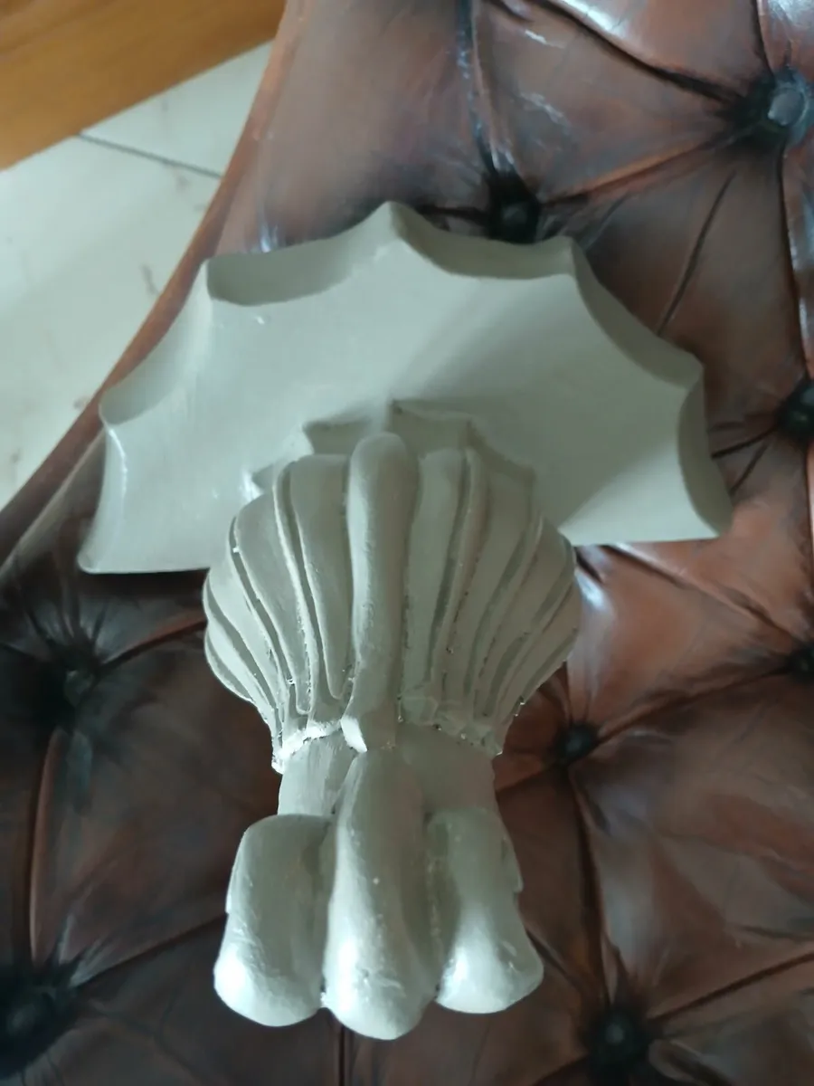 Solid wood wall sconce - Image 4