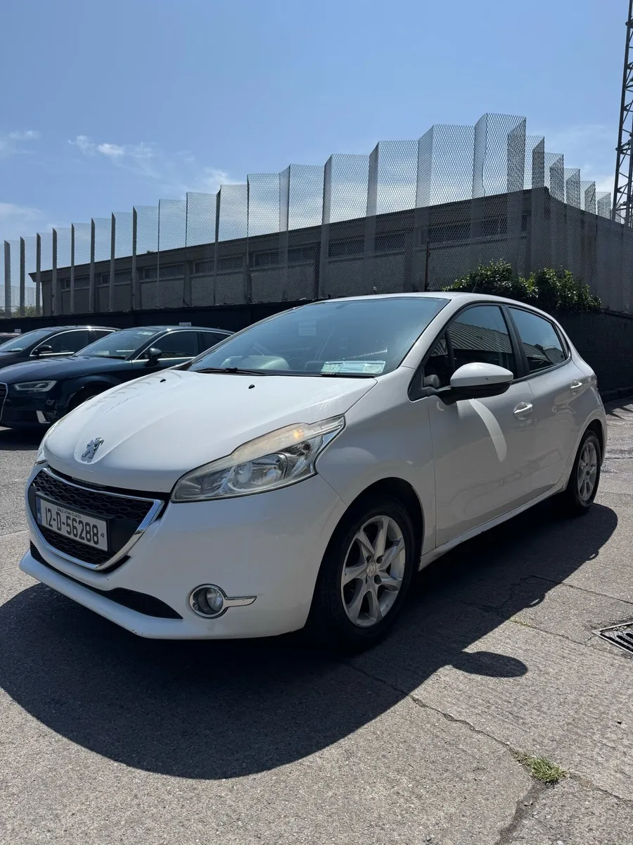 Peugeot 208 1.4 HDI – Cheap Tax & Super Eco - Image 1