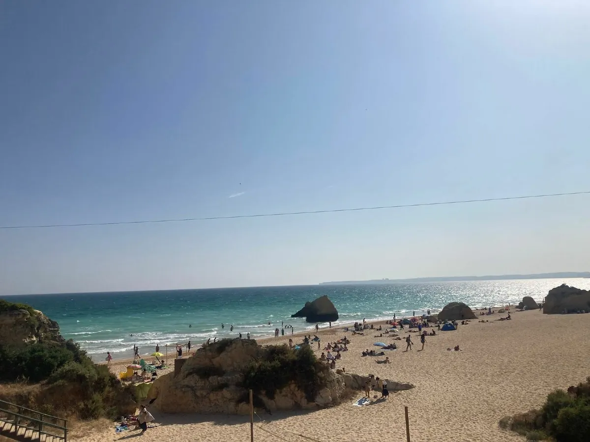 Alvor Luxury Apartment Rental - Sept to Feb - Image 2